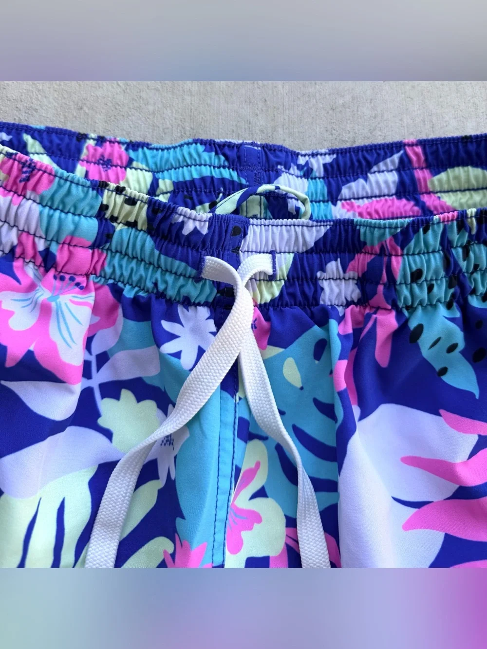 Chubbies Swim Trunks Floral All Over Print Size Small